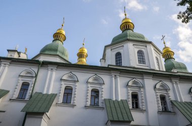 Ukrayna 'nın başkenti Kyiv' de bulunan ünlü ortaçağ St. Sophia Katedrali 'nin mimari simgesi.