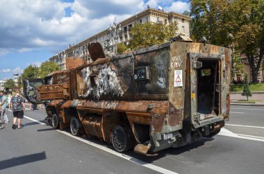 Rus çoklu işlevsel, modüler, zırhlı araç KamAZ-63968 