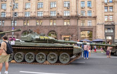 Ukrayna Silahlı Kuvvetleri tarafından yok edilen Rus Federasyonu 'nun 1989 model T-72B3 tank modeli.