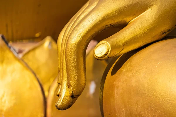 Ręka Posąg Buddy Jest Symbolem Buddyzmu Pokazując Spokój Umysłu Wiary — Zdjęcie stockowe