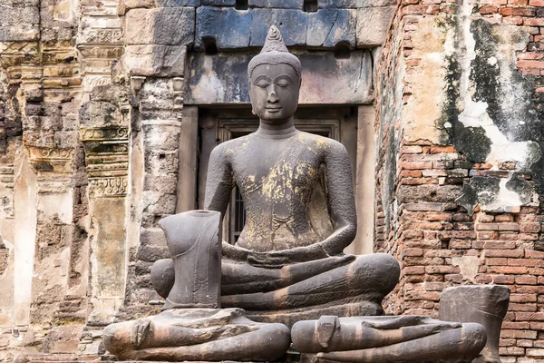 Разрушение Древнего Будды Храме Пранг Сам Йот Лопбури Таиланд — стоковое фото