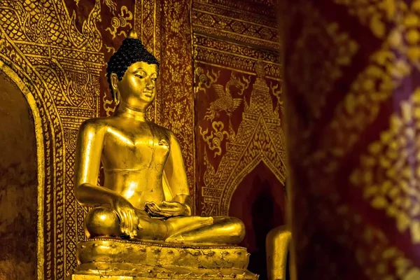 Chiang Mai Tajlandia Grudzień 2022 Phra Singh Statua Viharn Lai — Zdjęcie stockowe