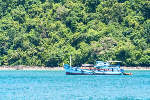 Trat Tailandia Julio 2023 Barco Pesquero Asiático Mar Koh Kood — Foto de Stock