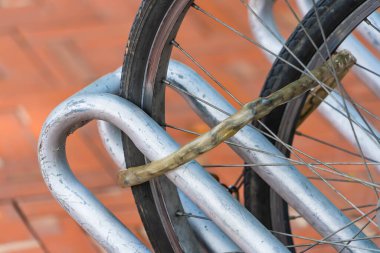 Ayutthaya, Tayland 'da Wat Mahathat' da bisiklet parkı