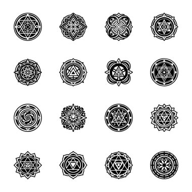 Dört siyah dekoratif süs seti