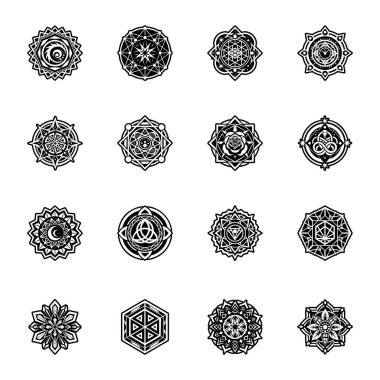 Dört adet siyah beyaz mandala..