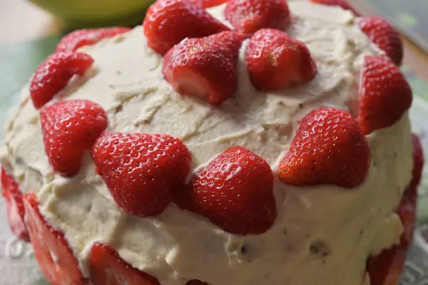 Homemade Cake White Cream Fresh Strawberries Royalty Free Stock Images
