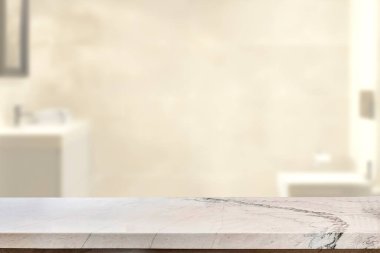 Banyo arkaplanı bulanık, boş mermer bir masa. ürün gösterimi için.