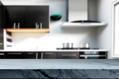 Tahta boş masa. Mutfak bulanık.