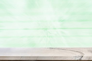 Renkli arkaplanı bulanık ürün ekranı için boş mermer tablo