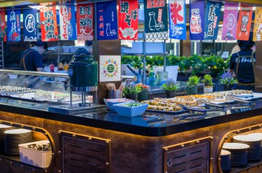 Japon restoranının manzarası.