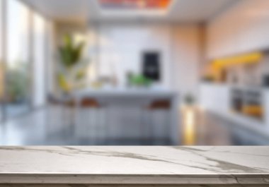 Mutfak arka planında bulanıklık olan boş mermer masa. ürün gösterimi için.