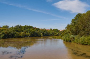 Ebro Nehri geçiyor, İspanya