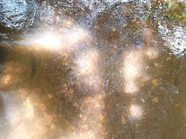 Ріпаки Річці Протікають Крізь Багато Каменів Барвисте Літо Яскравого Сонячного — стокове фото