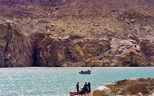 Paseos Barco Attabad Lake Gojal Valley Gilgit Jalá Norte Pakistán — Foto de Stock
