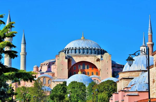 Ayasofya Büyük Camii ('Kutsal Bilgelik', Sancta Sapientia, Ayasofya), İstanbul, Türkiye.