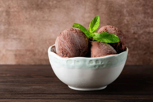 Chocolate Ice Cream Balls Mint Dark Brown Background Copy Space — Stock Photo, Image