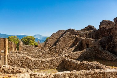 İtalya 'nın Pompei şehrinin kalıntıları. Yaz zamanı..