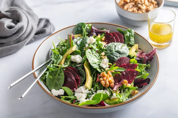 Healthy Salad Made Green Salad Leaves Rocket Salad Slices Beetroot — Stock Photo, Image