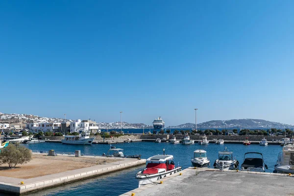Mykonos Griechenland Juli 2022 Fährhafen Mykonos Heißen Sommertagen Insel Mykonos — Stockfoto