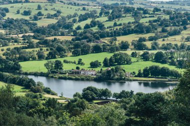 Teggs Burnu, Ridgegate Reservoir, Trentabank Reservoir Circular, Peak District National Park, İngiltere