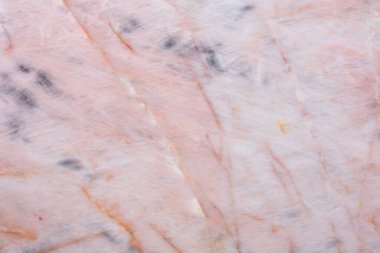 Cristallo Rosa Quarzite dokusu, yeni eviniz için şık bir arka plan..