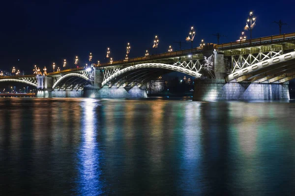 Noční Pohled Budapešť Panoramatický Výhled Slavné Turistické Destinace Dunaji Mosty — Stock fotografie