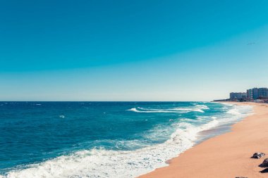 Blanes Deniz manzara, Katalonya, Barselona yakınlarındaki İspanya. Güzel koyda güzel kum plaj ve berrak mavi su ile Doğal şehir. Costa Brava ünlü turistik tatil beldesi