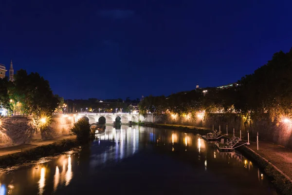 Panoráma Města Romantické Noční Pohled Romů Panorama Sanťangelo Hrad Most — Stock fotografie