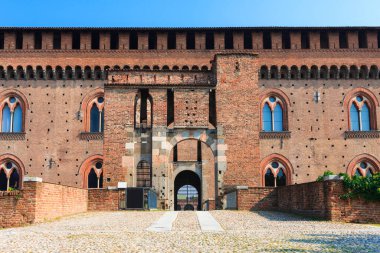 Eski küçük kasaba Pavia, Lombardia, İtalya 'daki Panorama manzarası. Güney Avrupa 'daki ünlü turizm beldesi. Seyahat için güzel bir yer.