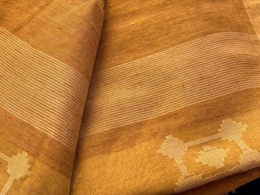 Hint geleneksel sari Nauvari, bu da 9 yarda deseni tekstil yakın çekim anlamına gelir.