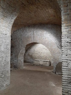 San Crisogono Bazilikası Roma, İtalya 'daki mahzenler.