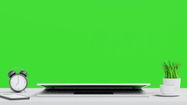 Yeşil ekranı göstermek ve yakınlaştırmak için laptop açık, uygulama web sitesi sunumu, 4K UHD biçimlendirmesi.