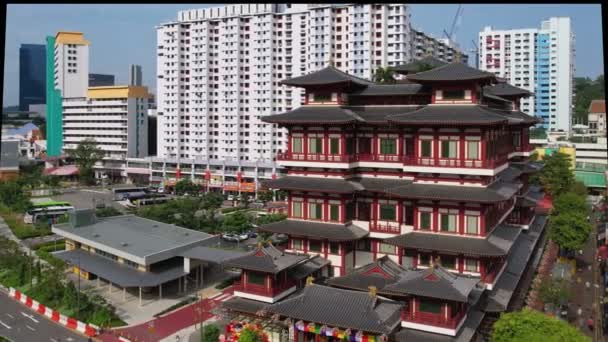 仏歯遺跡寺院は 4Kでシンガポールの中華街に位置する仏教寺院です — ストック動画