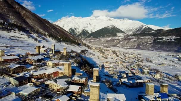 Fotocamera Aerea Drone Girato Del Villaggio Mestia Nella Regione Svaneti — Video Stock