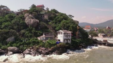 Wat Khao Takiap in Hua Hin shot in 4K. 