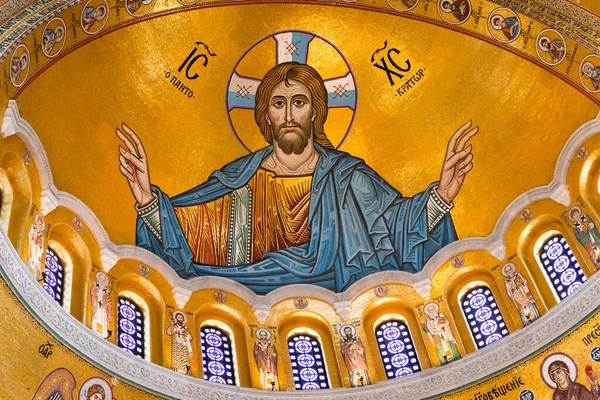 stock image Belgrade, Serbia - December 20, 2022: Icon of Jesus Christ in a mosaic inside the Temple of Saint Sava, serbian orthodox church in Belgrade, Serbia