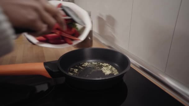 Woman Pours Vegetables Pan Girl Using Modern Stove Hood Cooks — 비디오