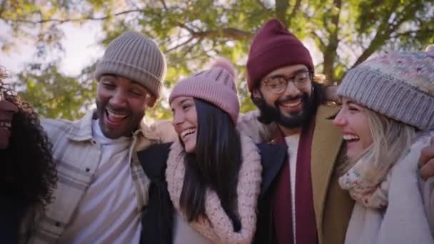 Laughing Group Smiling Friends Hugging Winter Time Outdoors Young People — Stock Video