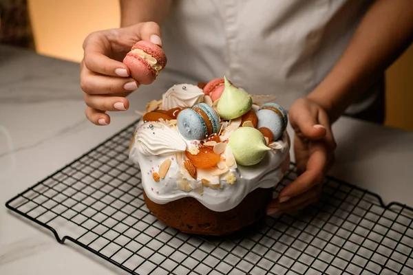 Ornant Top Pâques Ces Macarons Colorés Ajoutent Une Touche Luminosité — Photo