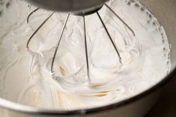 Using Mixer Whipping Thick White Cream Egg Whites Sugar Decorate Лицензионные Стоковые Изображения