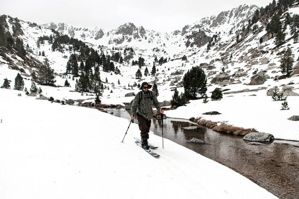 Tourist Trip Mountains Spring Beautiful Scenery Skier Passes Mountain Stream Stock Picture