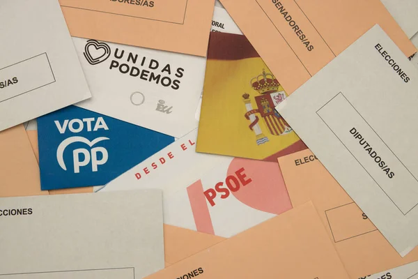 Rok 2023 Hiszpanii Koperty Wyborcze Karty Głosowania Wyborach Powszechnych Prezydenta — Zdjęcie stockowe