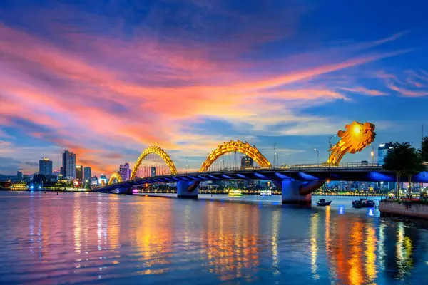 Ponte Dragão Crepúsculo Nang Vietnã Fotos De Bancos De Imagens
