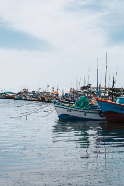 El Chaco sahilinde tekneler, Paracas Ica Peru