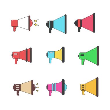 Megafon ikon koleksiyonu. Düz stil elementler karikatür izole illüstrasyon