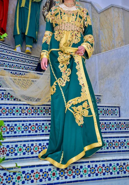 Moroccan Woman Wearing Green Caftan — Stock Photo, Image
