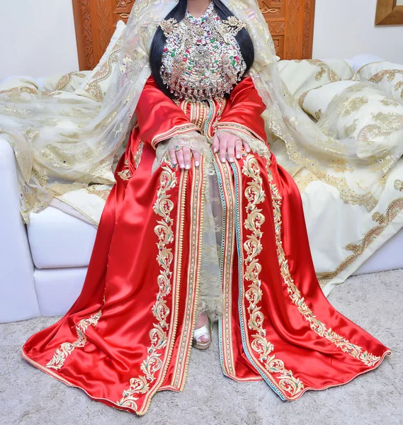 Marokańska Panna Młoda Marokańskiej Sukni Ślubnej — Zdjęcie stockowe