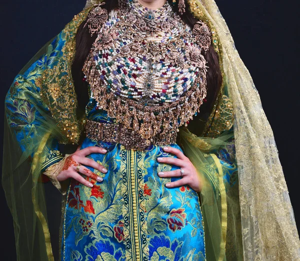 Marockansk Brud Bär Marockansk Brudklänning — Stockfoto
