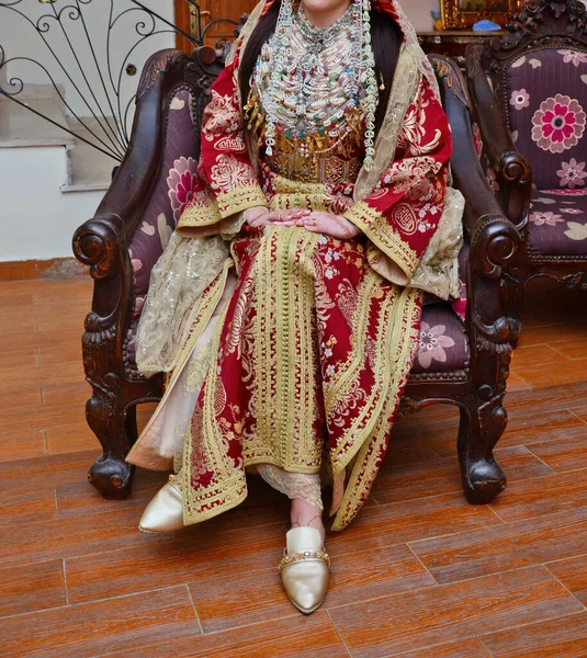 Noiva Marroquina Vestindo Vestido Noiva Marroquino — Fotografia de Stock